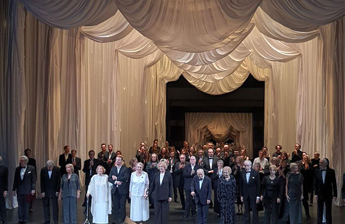    Александра Сидорова