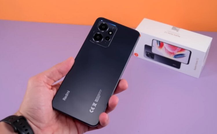    Redmi Note 12 — спорный смартфон, заставляющий с грустью вспоминать былые достижения легендарной линейки