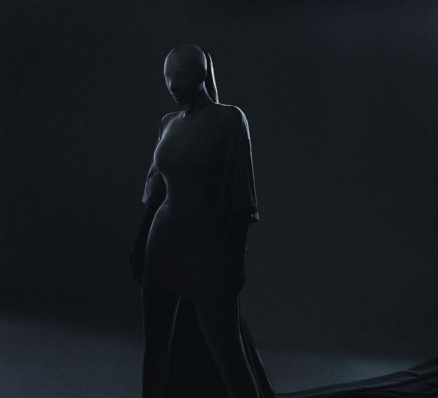    kimkardashian/Instagram (запрещён в РФ, владелец компания Meta признана в России экстремистской и запрещена)
