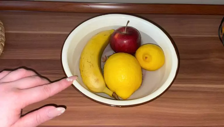 Con l'avvicinarsi dell'estate, iniziamo ad acquistare più spesso verdure fresche, frutta e bacche, ma non sappiamo dove e come sono state coltivate.-3