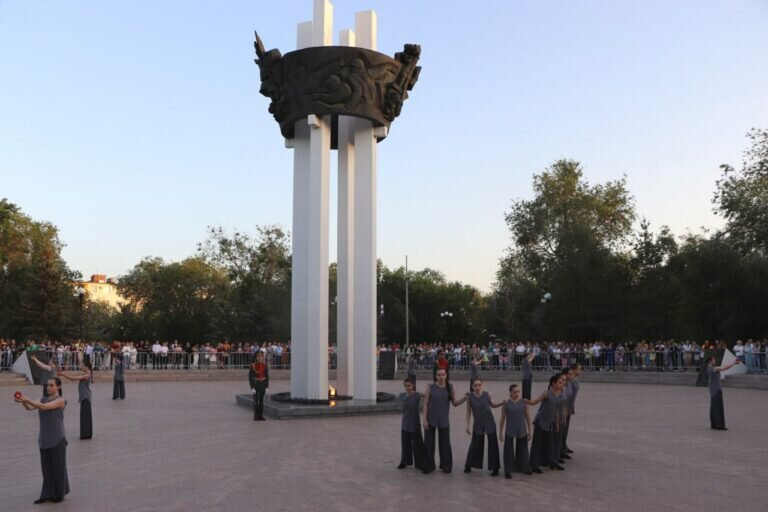    В Оренбуржье ко Дню Победы подготовлено около 100 различных культурных мероприятий Андрей Севостьянов