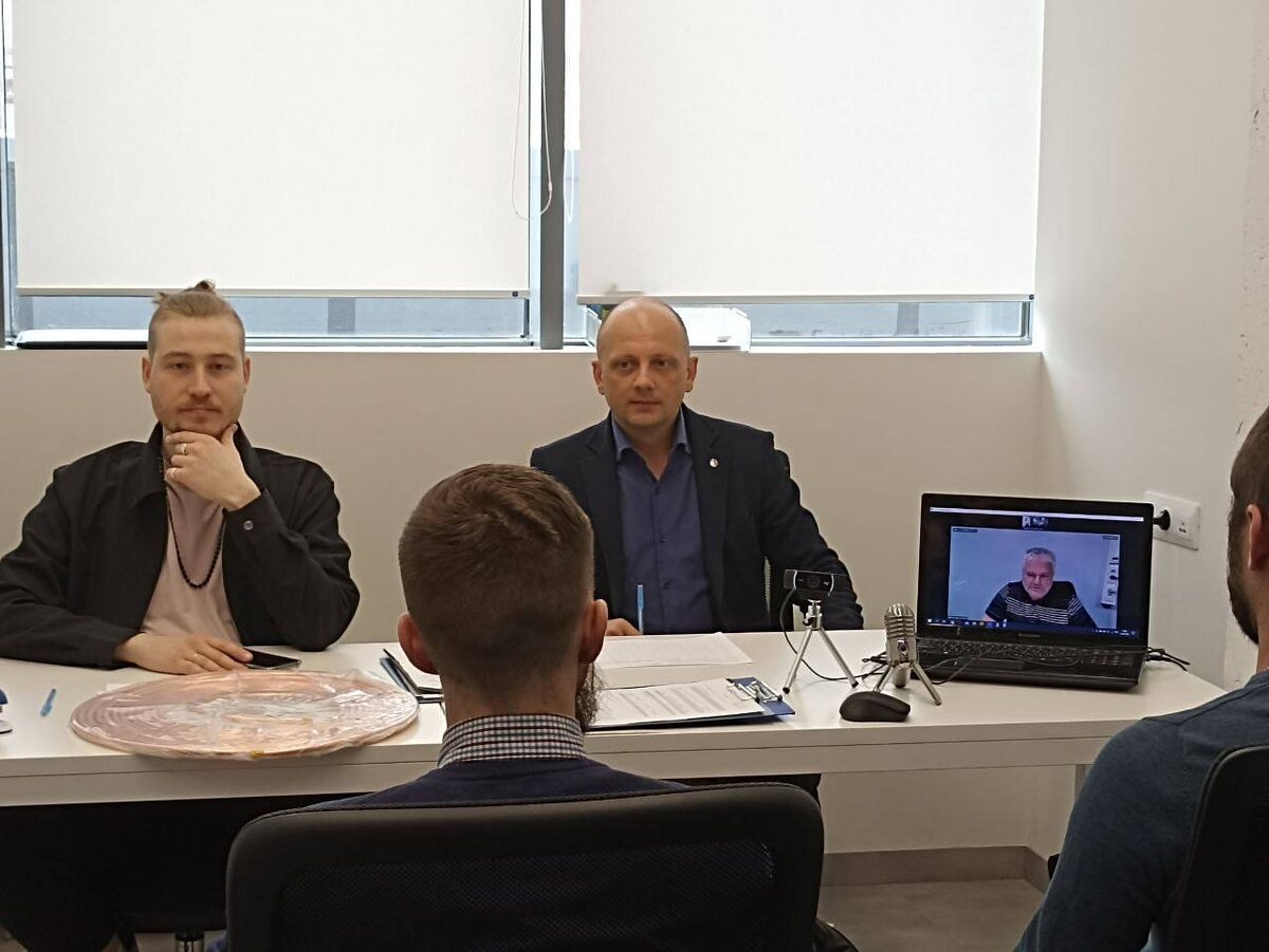 Групповом собеседование 