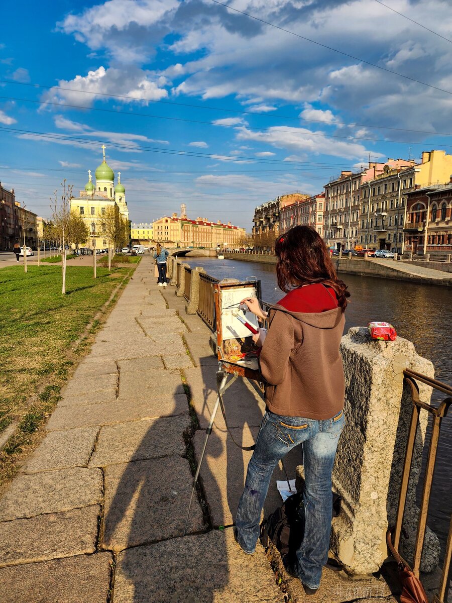 Samsung Galaxy S22 Ultra Rear Wide Camera; F=6mm (ЭФР=23мм); f/1.8; 1/640; ISO 12