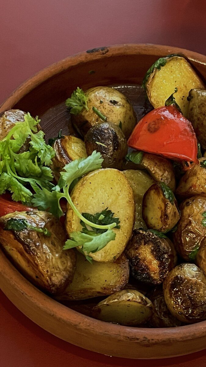 Картофель с кинзой