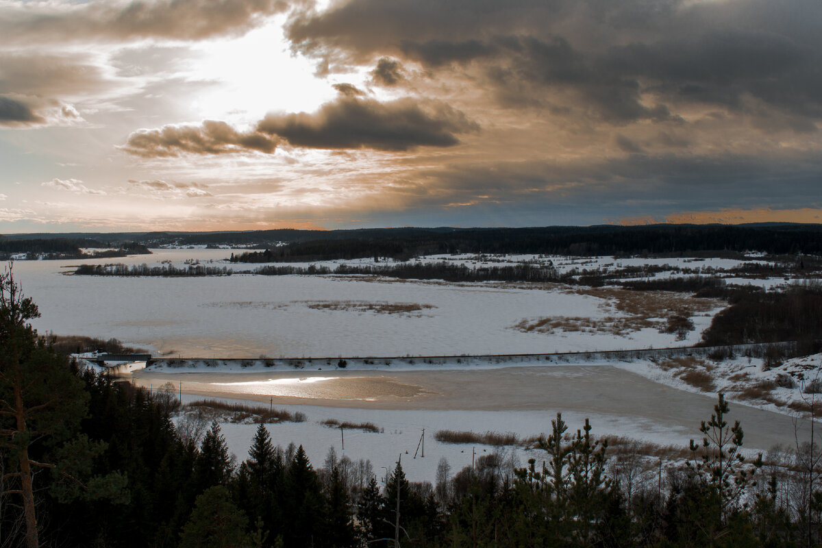 Закат на горе Паасонвуори
