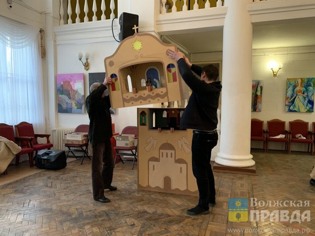     Коллектив «Арлекина» с помощью «Вертепа» хочет привлечь к театральной деятельности максимум волжан
