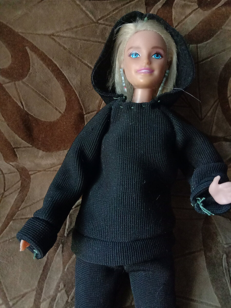 Очередное моё творение. Как всегда с косяками, но вроде прилично смотрится.