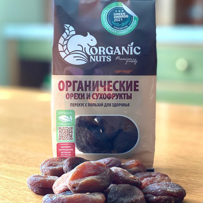 Органические орехи и сухофрукты бренда Organic Nuts