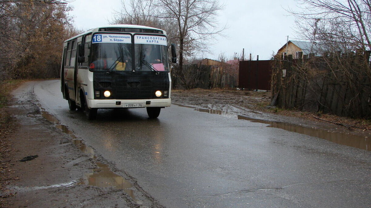 Стало известно, в какие районы Омской области отправят новые автобусы |  gorod55.ru | Дзен