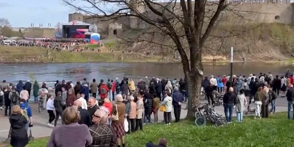 Эстонский берег Нарва фото из соцсетей