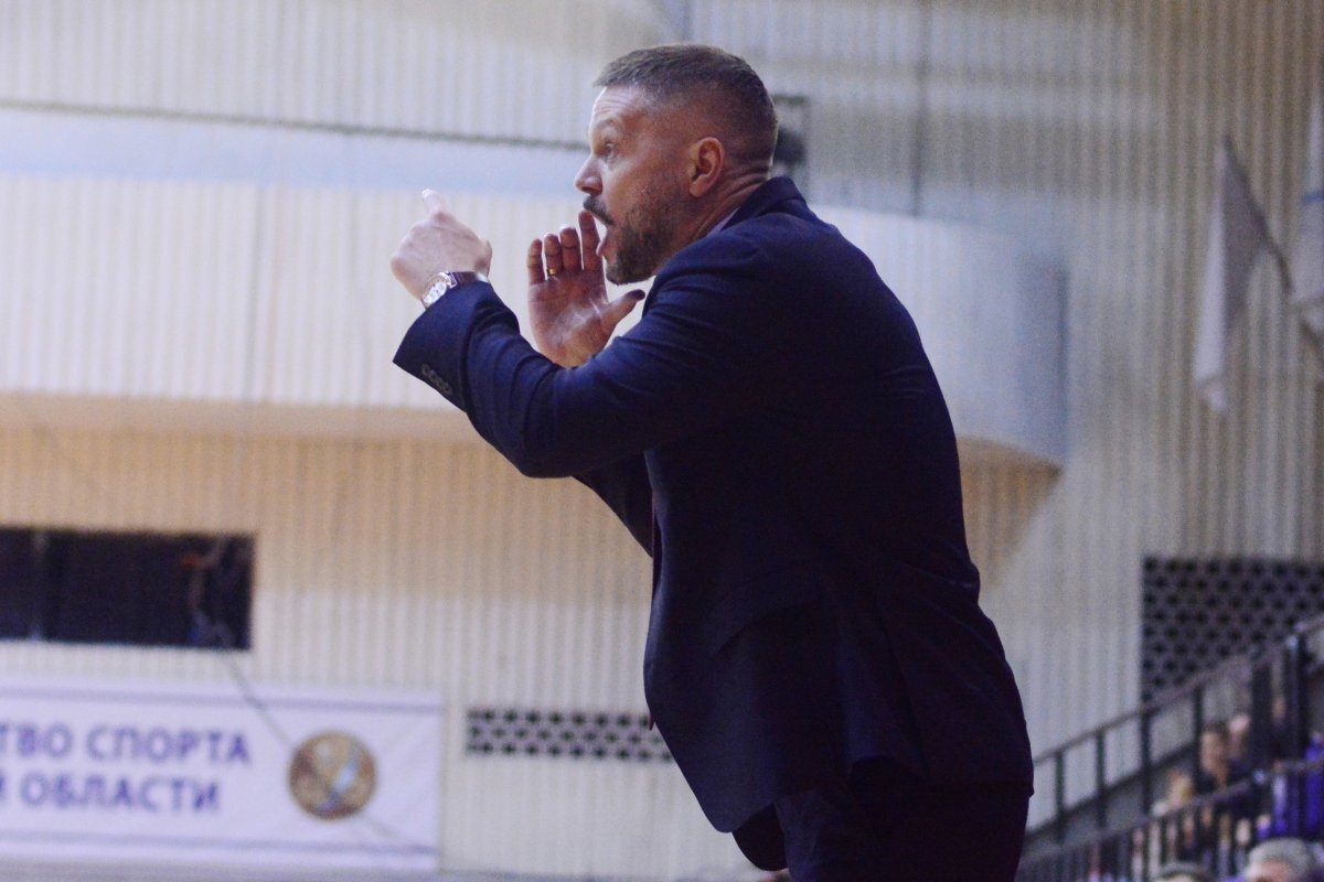    Михаил Карпенко покинул пост главного тренера БК «Иркут»