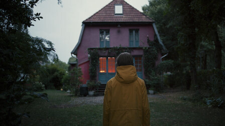 shot from "Dark" series/2017/kinopoisk.ru