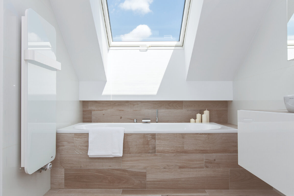 Мансардное окно в ванной