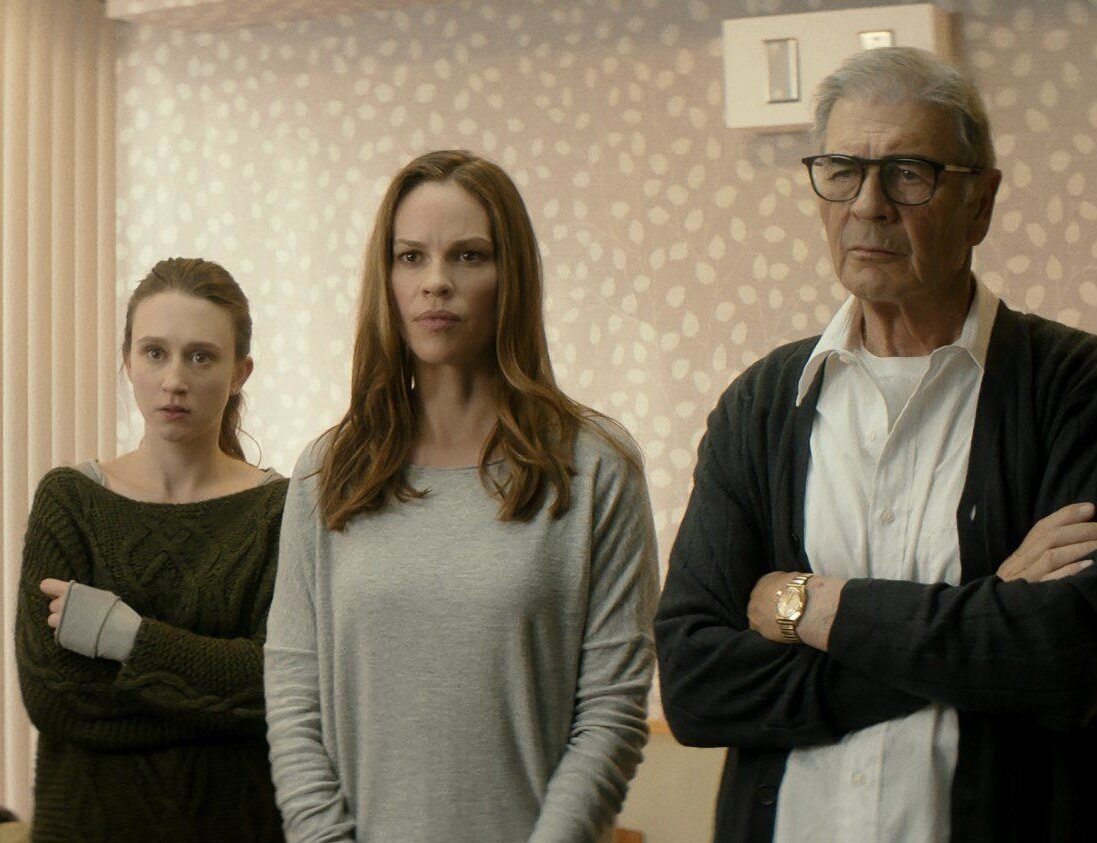 Какая она была 2018. Дэвид теннант отец одиночка. Дэвид теннант с дочерью. Она была красива geunyeoneun yeppeodda. Какая она была 2018.