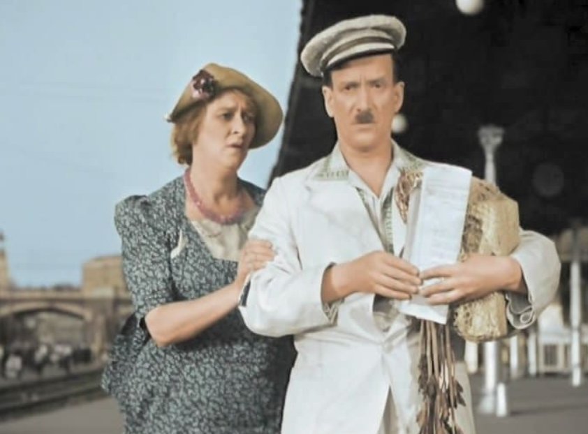 кадр из фильма "Подкидыш"