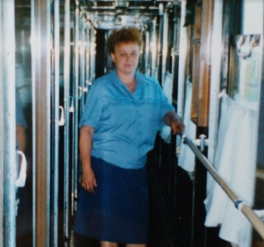 В 1999 году Нина Коровинская приняла роды в поезде. Фото из личного архива героини