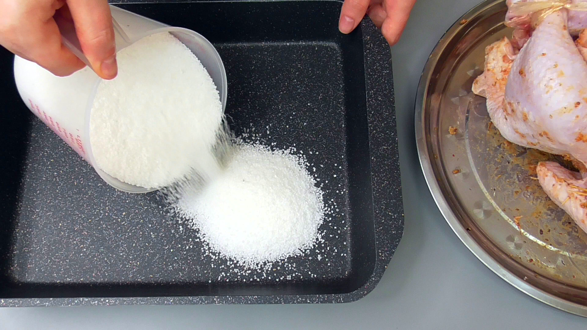 Соль на 1 кг курицы. Люфа для мойки посуды. Натуральная люфа мытье посуды. Мочалка для чистки лица. Zero waste мытье посуды люфа.