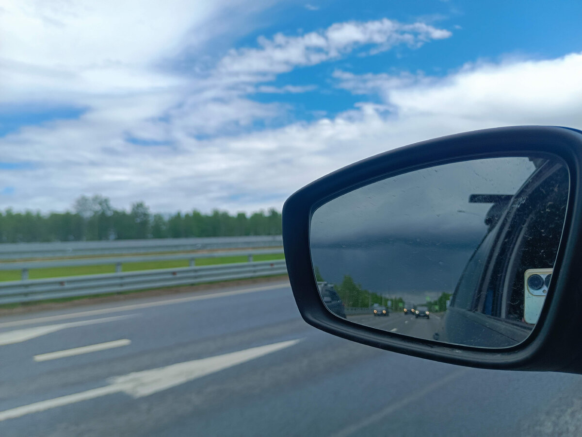 Уезжаем от ливня по Мурманке