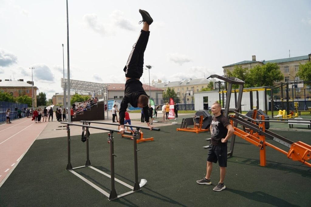 Спортивная дзержинский