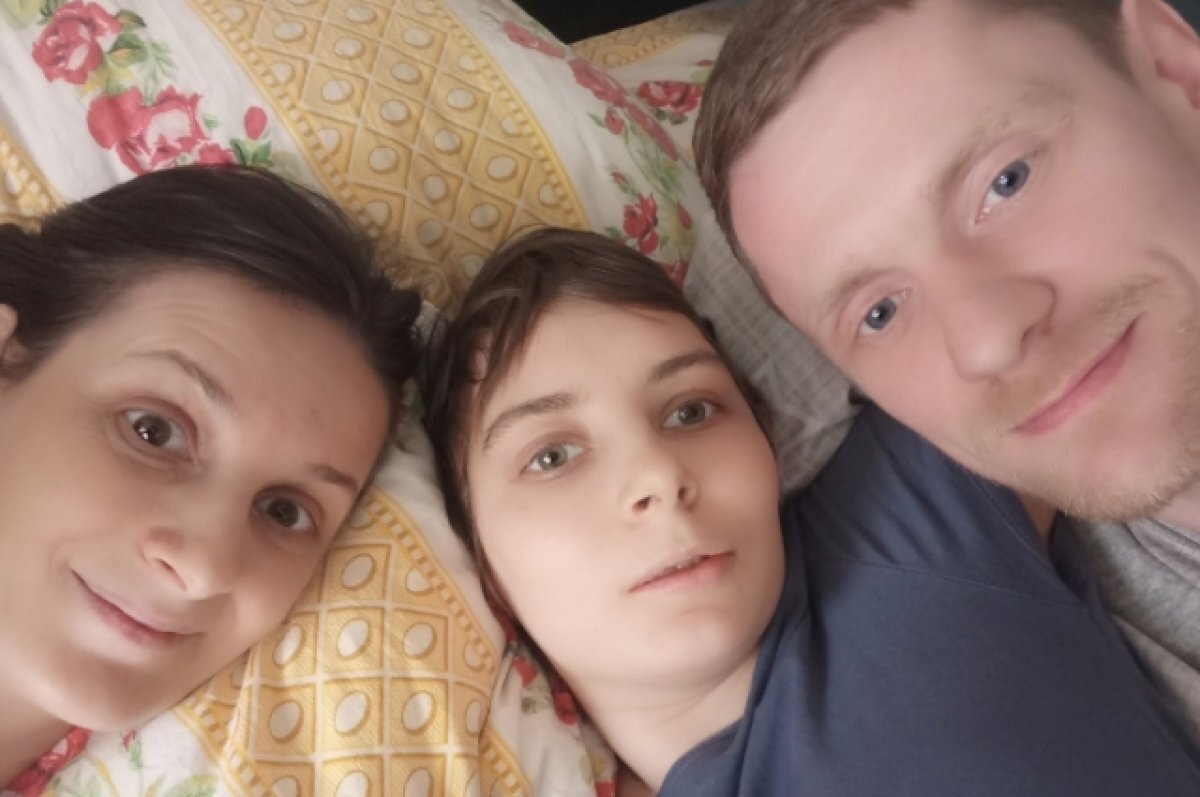    Половина головы титановая. Что с девушкой, влетевшей в дерево на самокате?