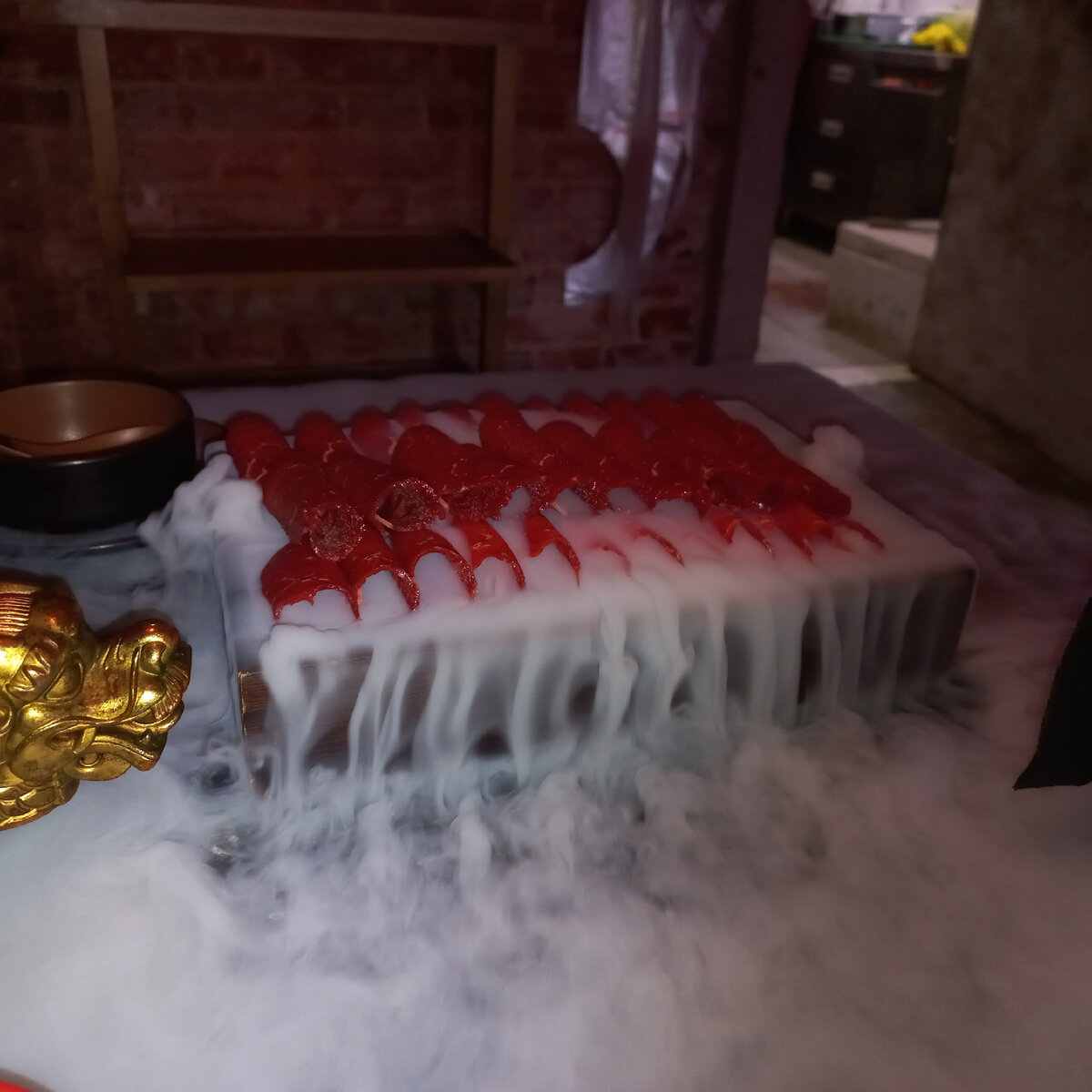 Мраморная говядина - 460 рублей.