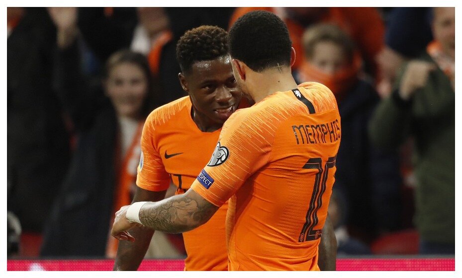    Квинси Промес не исключил возможного перехода Депая в «Спартак». Фото: Global Look Press