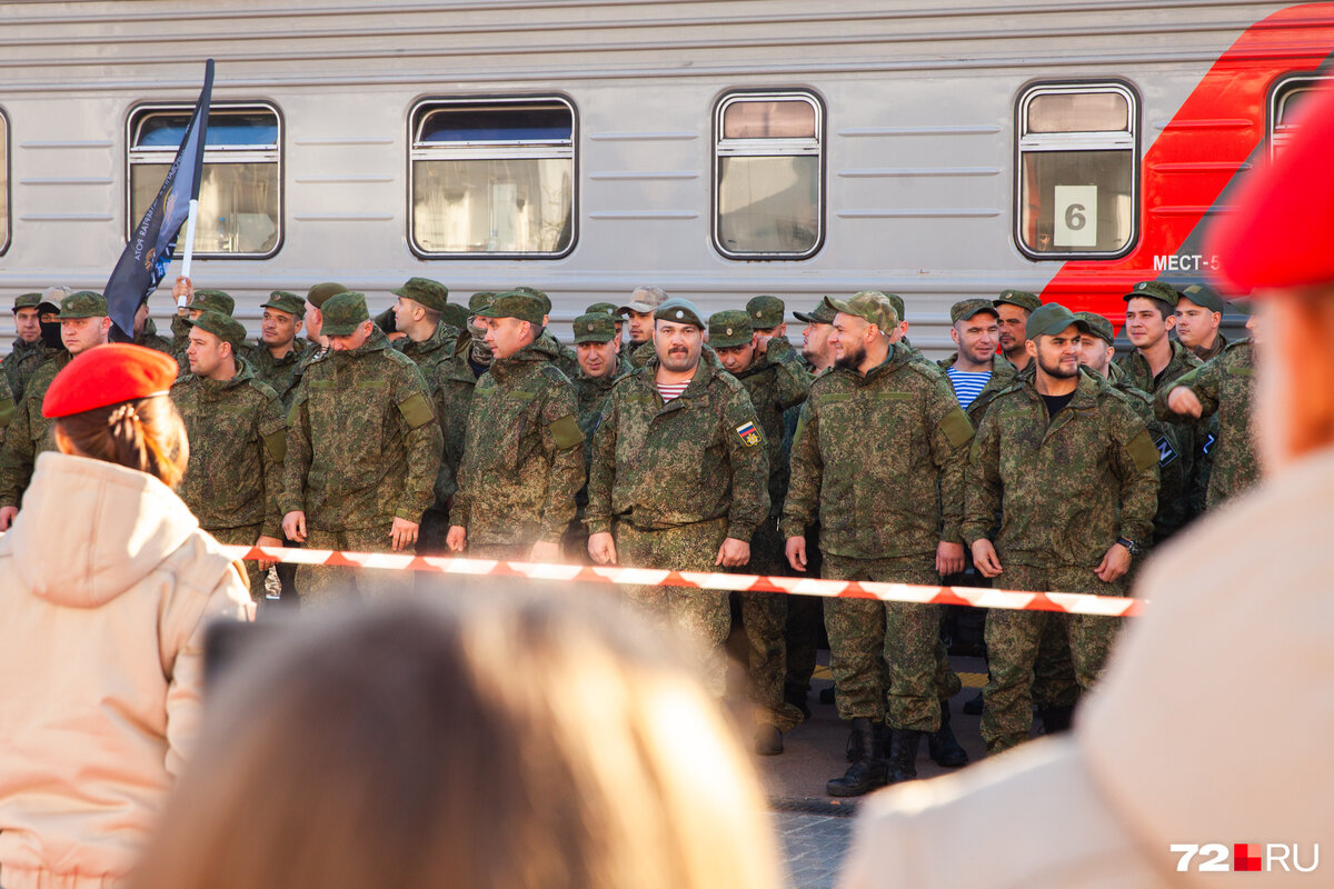 24 февраля 2022 года по приказу Владимира Путина началась специальная  военная операция на территории Украины, спустя почти семь месяцев, 21  сентября, президент подписал указ о начале частичной мобилизации, а 19  октября —