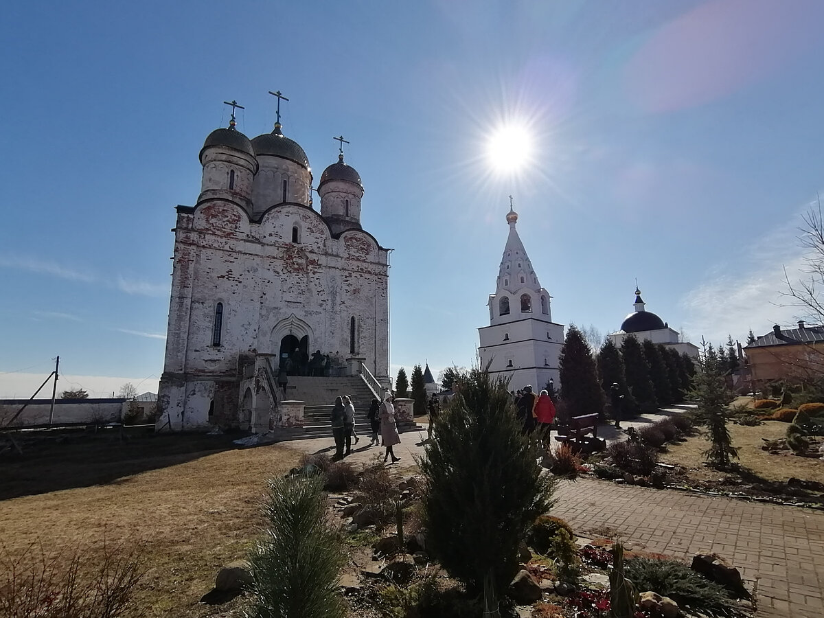 Московская область Можайск Лужецкий Ферапонтов монастырь Собор Рождества Пресвят