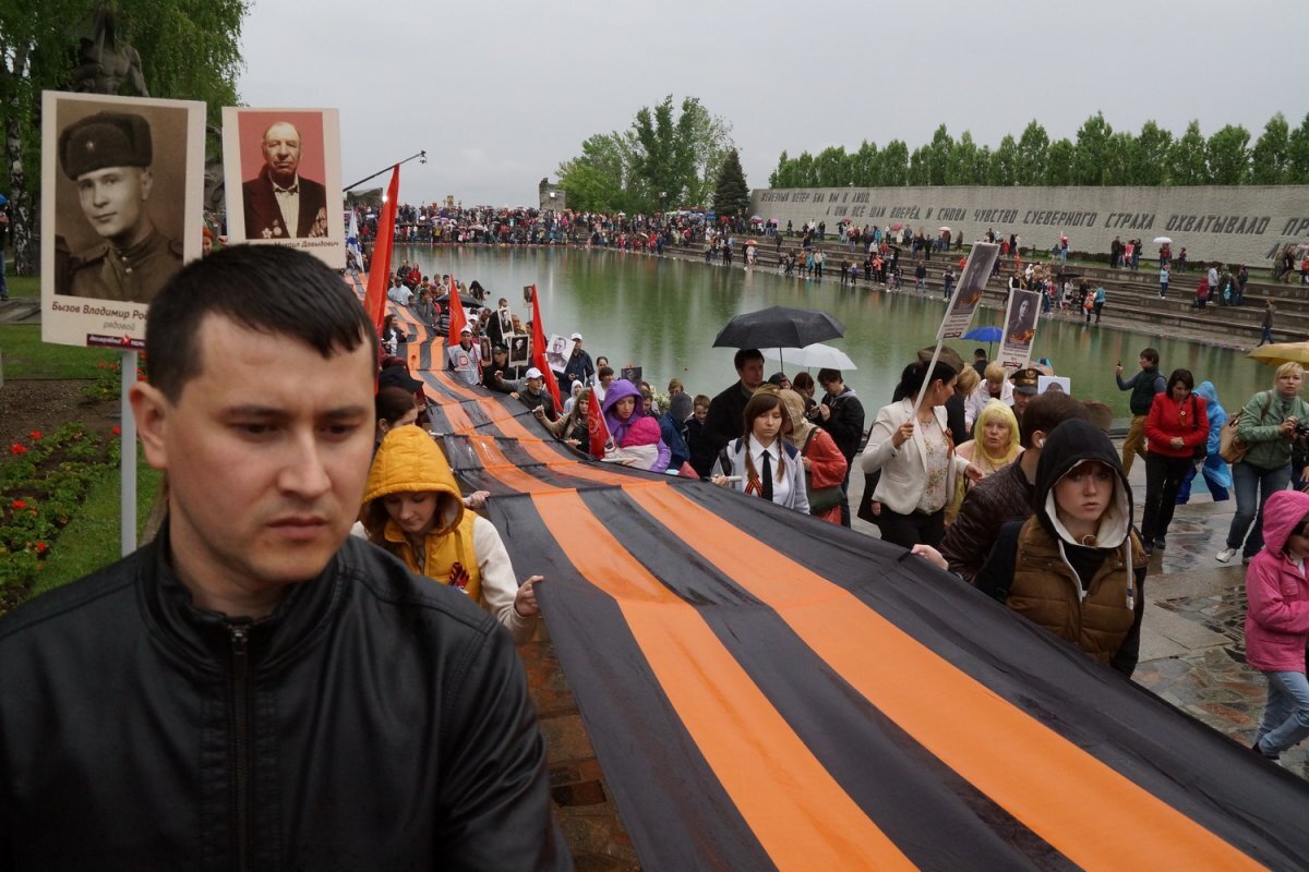    Волгоградцам предложили разместить фото ветеранов на интерактивном экране