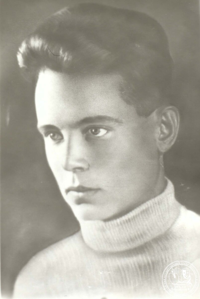 Константин Дмитриевич Воробьев. Фотография. 1930-е гг. РГАЛИ, ф. 3146.