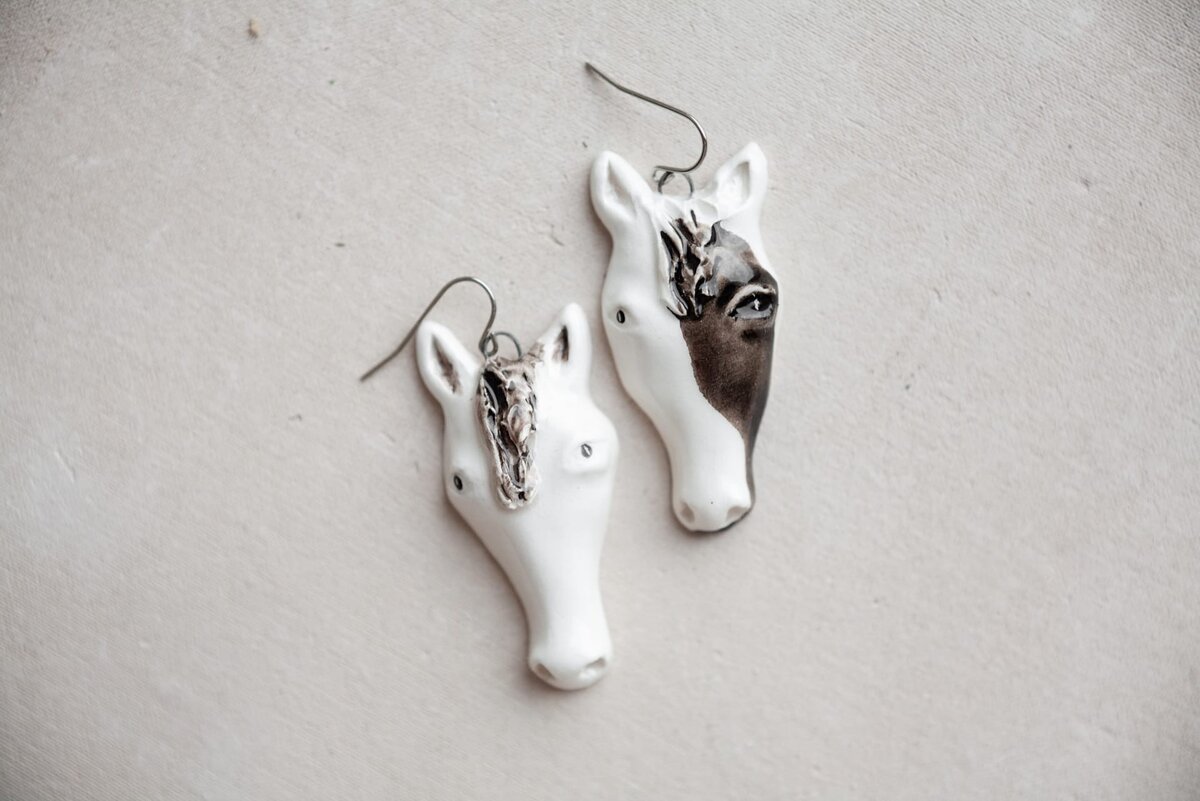 Серьги-лошадки, Мария Гордеева