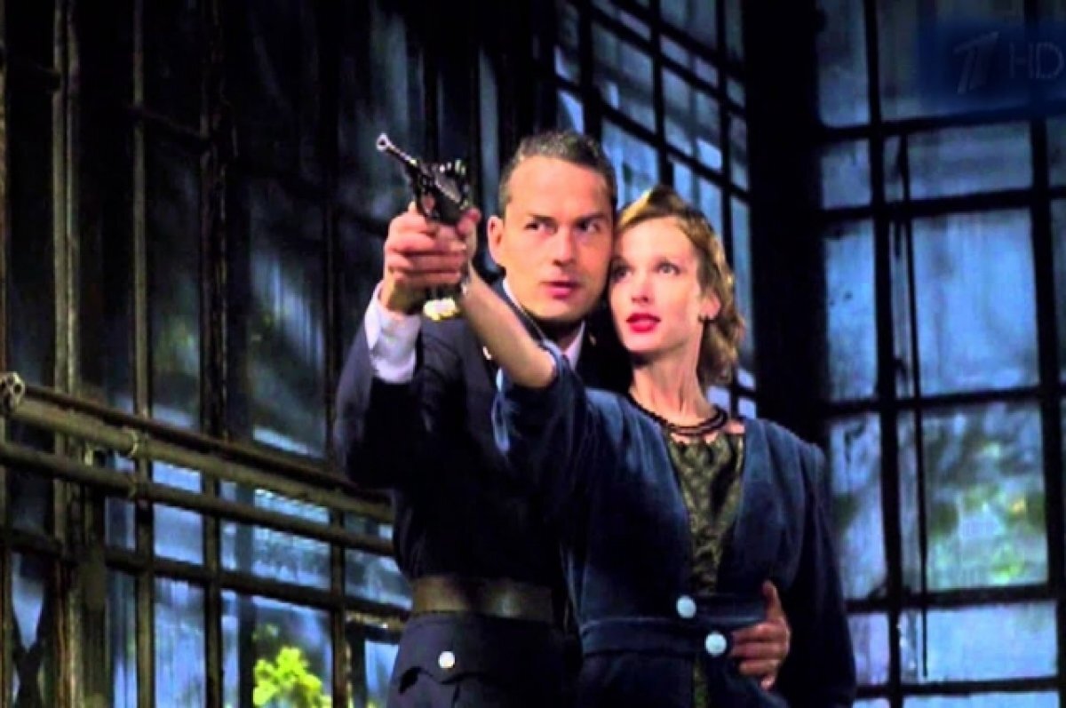    Кадр из сериала «Разведчицы», 2013 г.