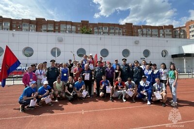    Сотрудники МЧС Подмосковья на первенстве ЦФО по легкой атлетике © Пресс-служба ГУ МЧС России по Московской области