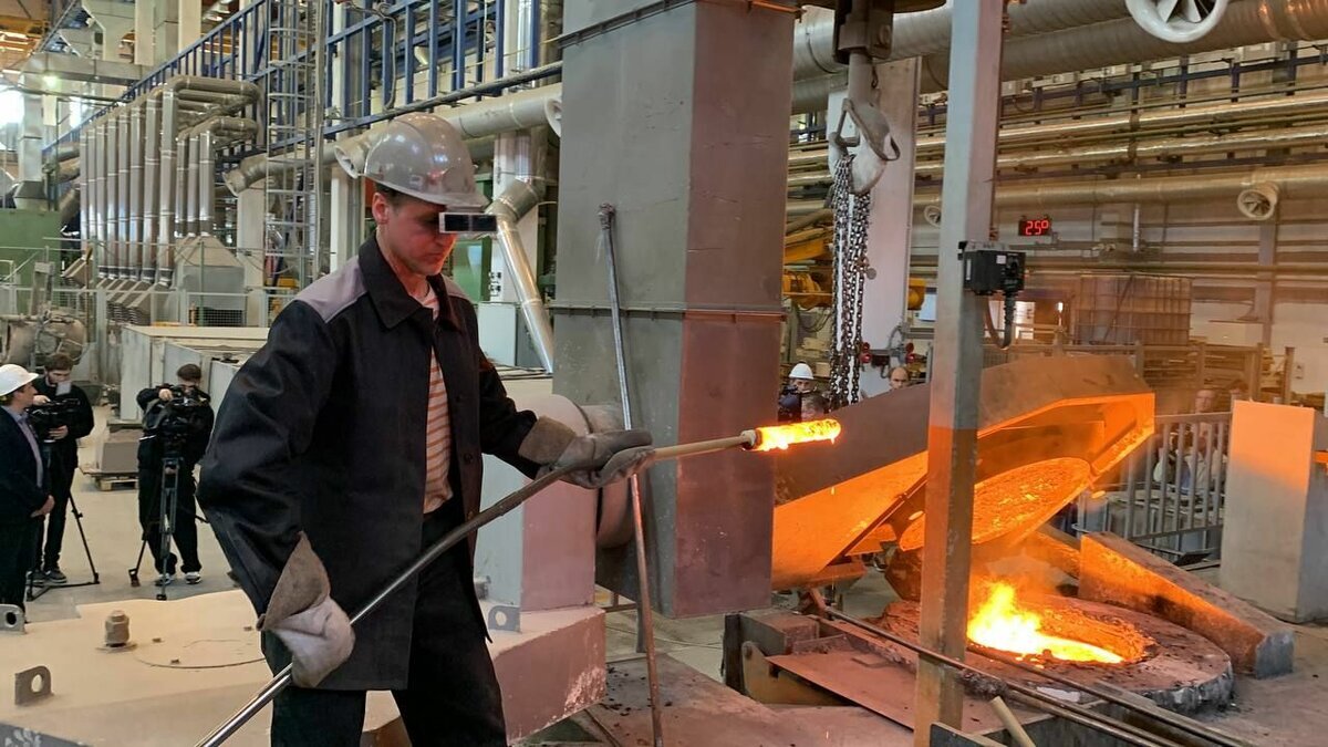 завод в обухово. завод в обухово. концерн антей алмаз спб. завод в обухово. алмаз антей завод спб.