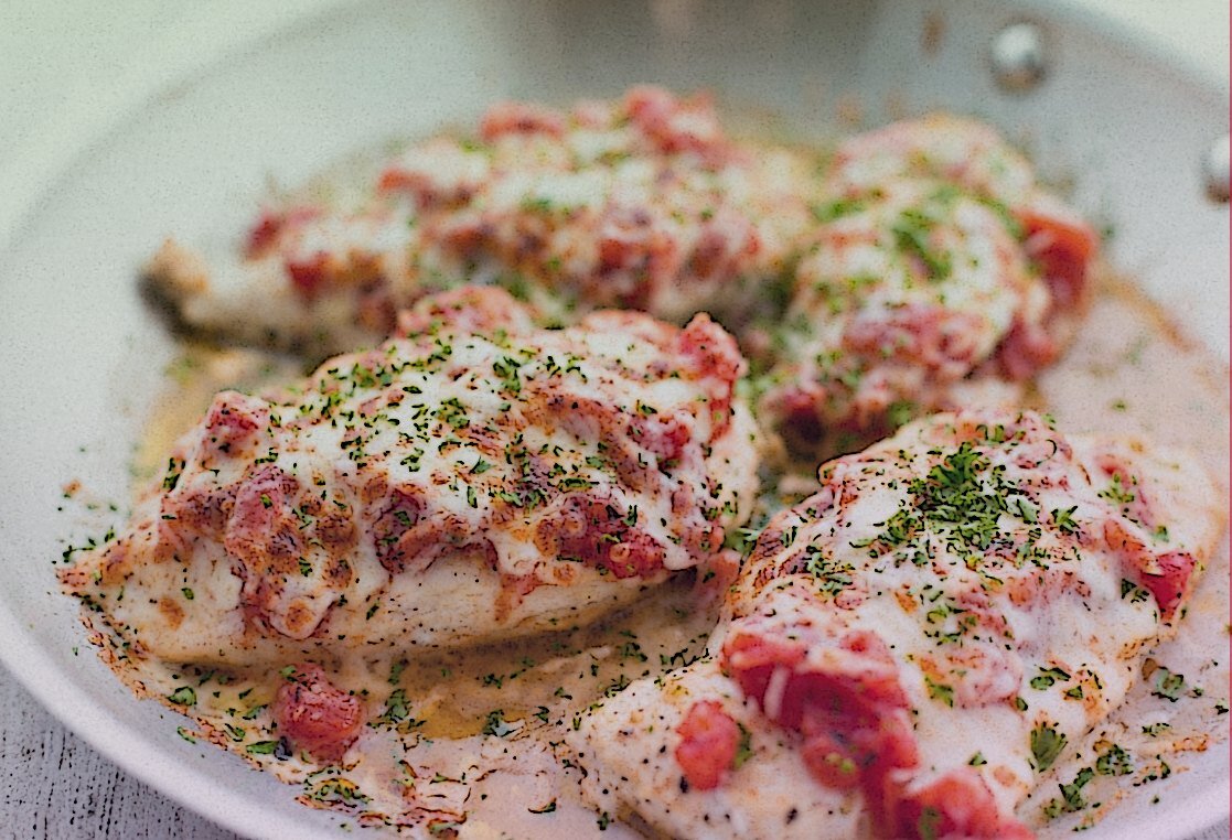 Куриная грудка запеченная с овощами и пармезаном