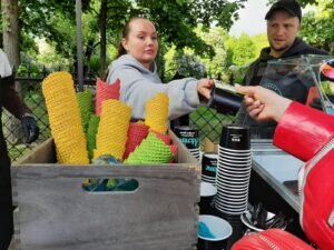 Мороженое на стойке покупают каждые 20 секунд