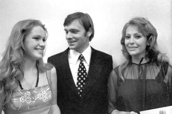 Елена Проклова, Олег Видов и мексиканская киноактриса Фанни Кано (справа) на кинофестивале в Москве, 1977 год