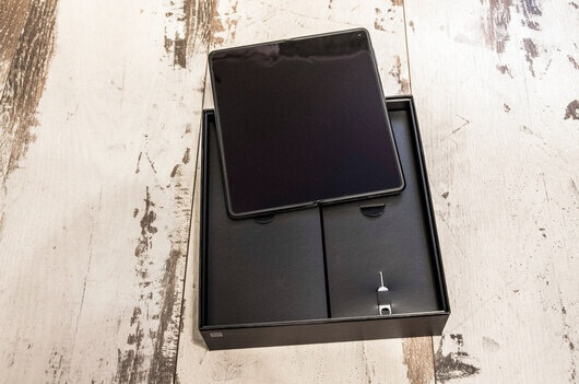 HUAWEI Mate X3 →