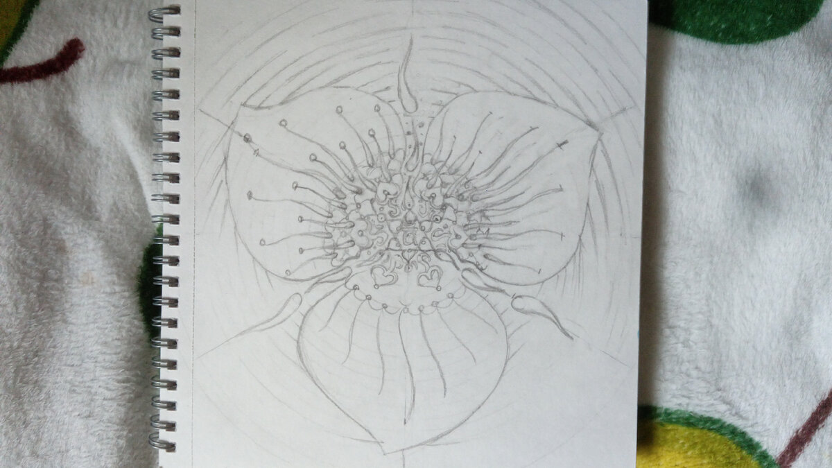 Первый эскиз отразил не совсем то, что я хотела...