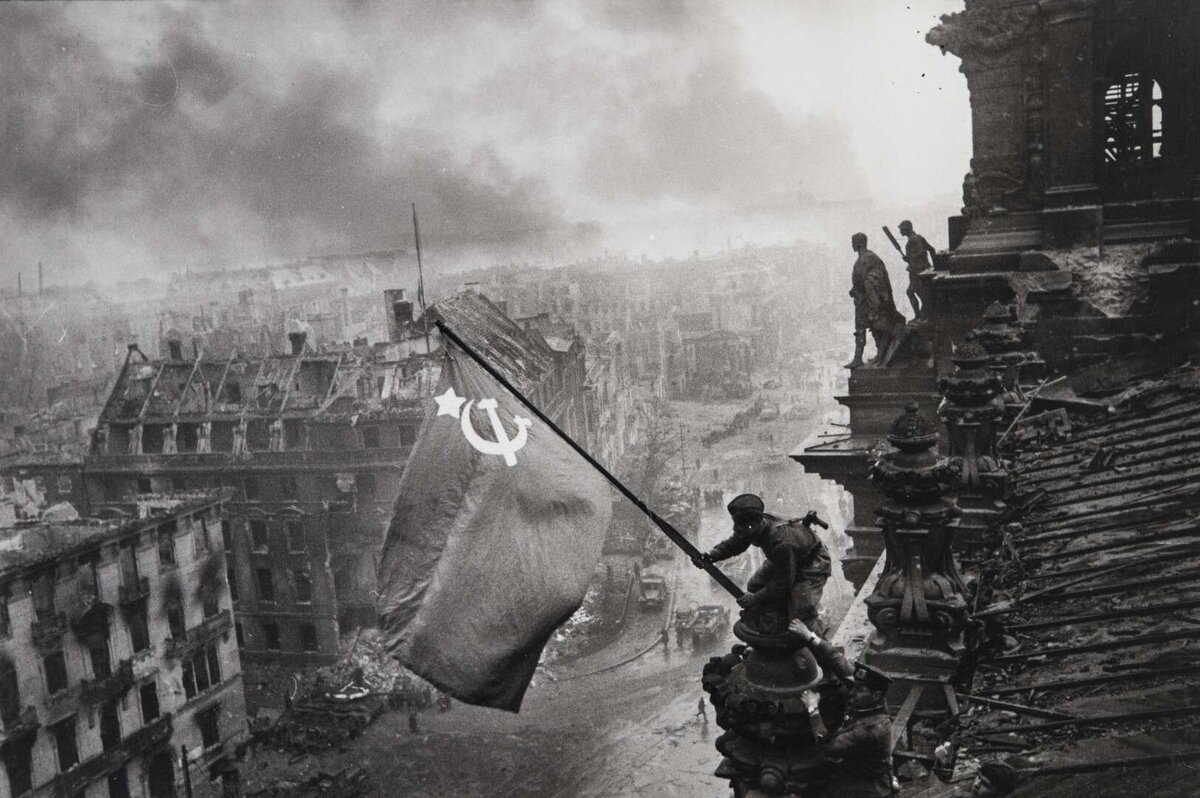 Почему Гитлер напал на СССР именно в 4 часа утра 22 июня 1941 года |  Исторические "Басни" | Дзен