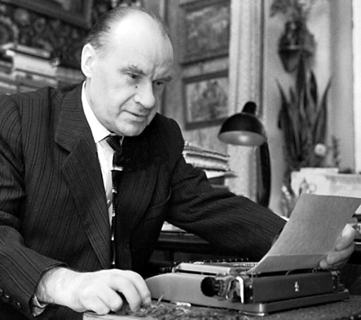 Николай Николаевич Носов (23 ноября 1908 - 26 июля 1976)