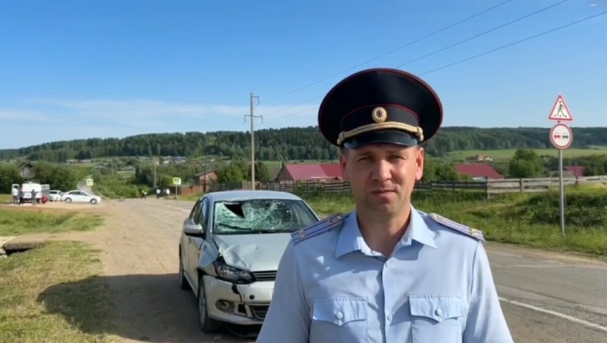 Обгоняя иномарку везу девочку