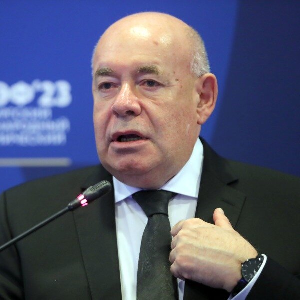     На ПМЭФ 2023 обсудили, как театры влияют на престижность городов и нужны ли рядом с ними рестораны