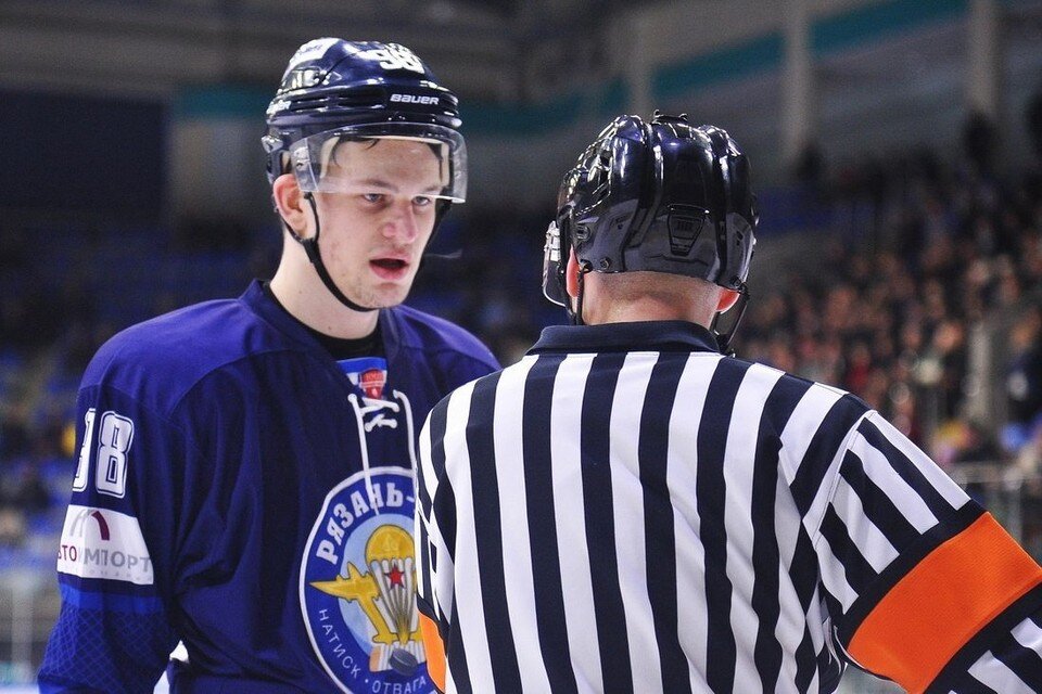    22 июня погиб хоккеист Георгий Савин. Трагедия случилась в Олимпийском городке у дома №2. Фото: пресс-служба МХК «Рязань-ВДВ».