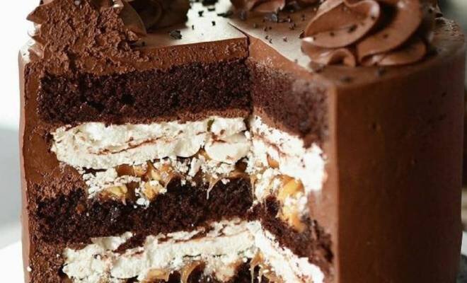 Вкусный Рецепт: Шоколадный кекс с кофейным ликёром и малиной