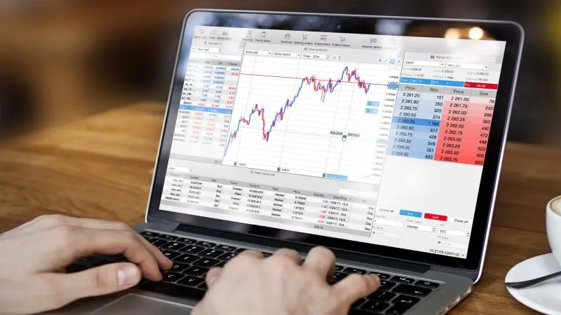 Как продать подарочные акции от банков. Фото: goloskavkaza.com