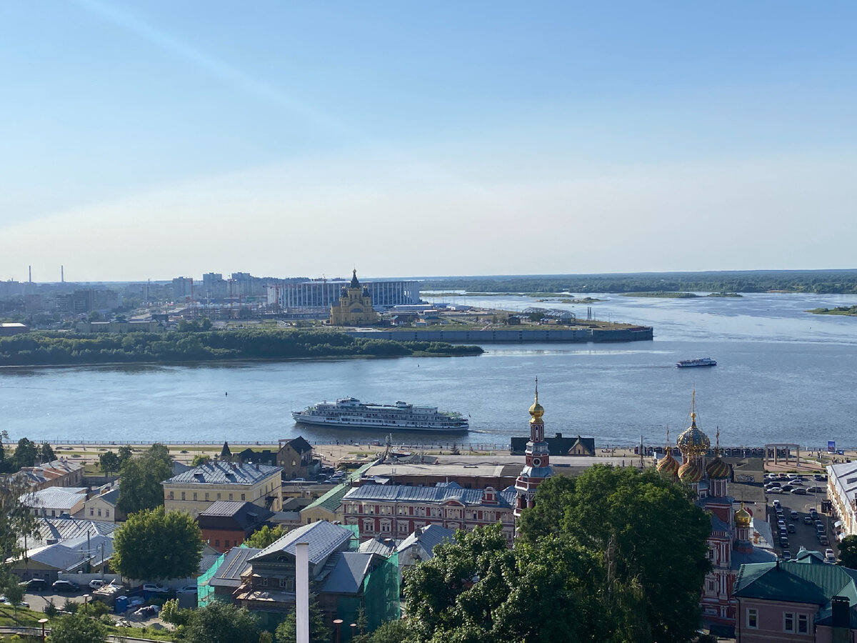 Фото автора. Виды на Стрелку с любимой набережной Федоровского 