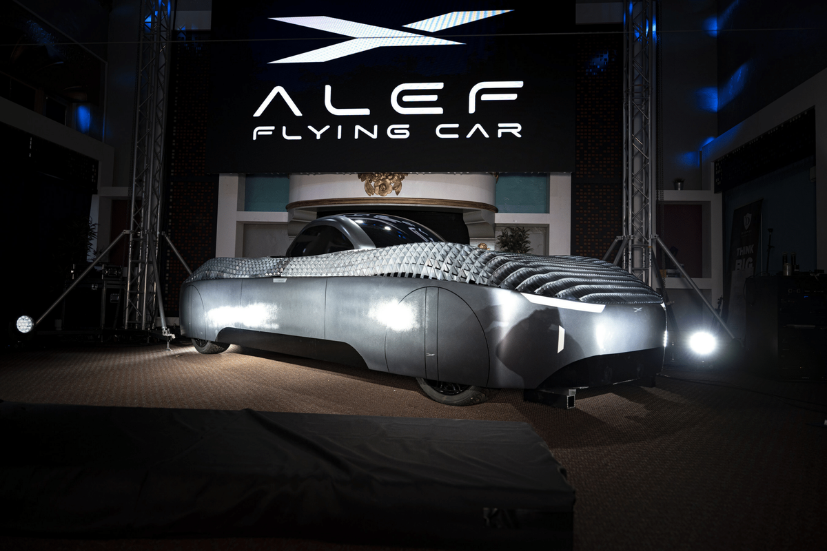 Летающий автомобиль Alef