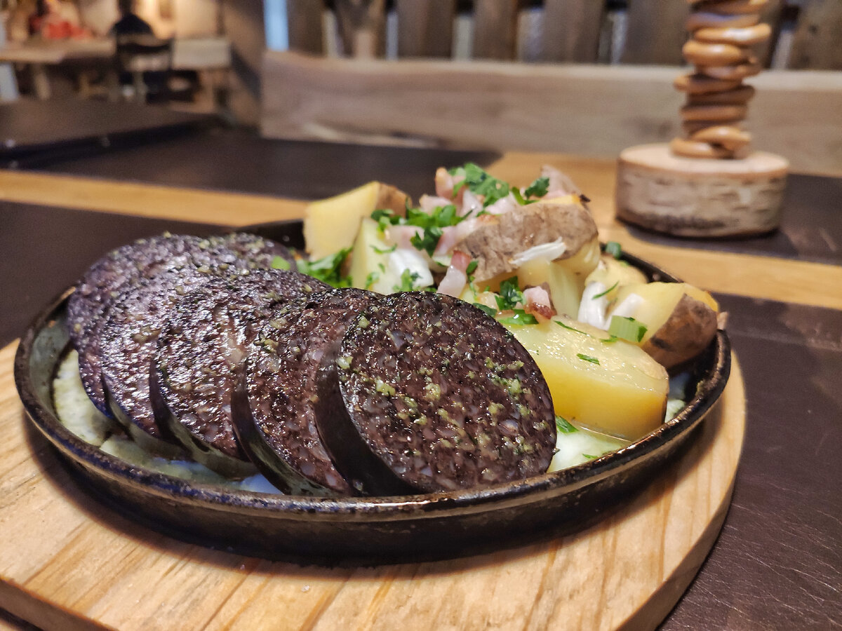 Панский драники кафе. Ресторан Панский драник. Панский драники кафе Минск. Панский драники кафе Минск меню. Минск Раковская улица 18 Панский драник