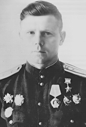 Командир авиаэскадрильи 40-го гвардейского иап.